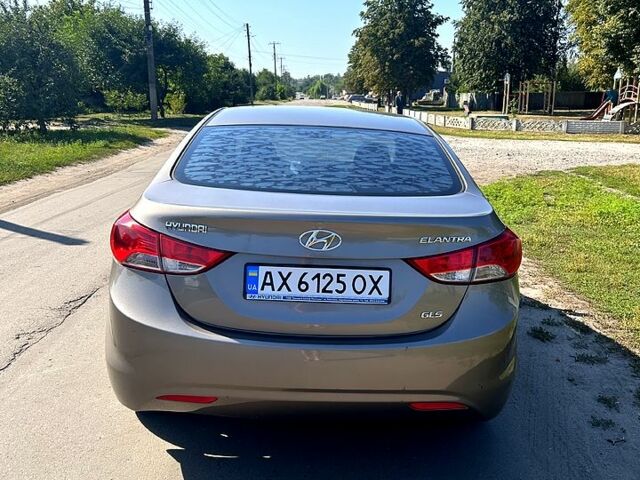 Хендай Елантра, об'ємом двигуна 1.8 л та пробігом 200 тис. км за 8800 $, фото 3 на Automoto.ua