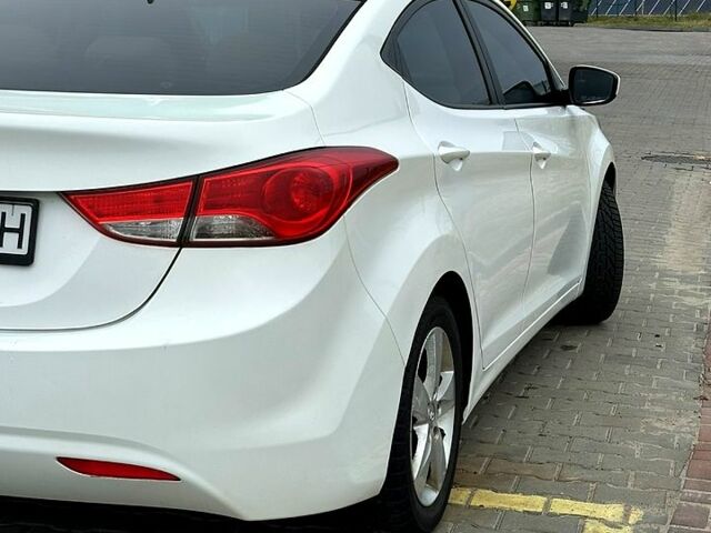 Хендай Элантра, объемом двигателя 1.8 л и пробегом 199 тыс. км за 7900 $, фото 3 на Automoto.ua