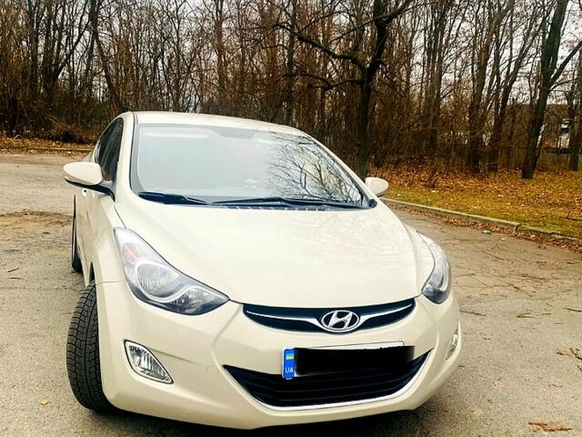 Хендай Елантра, об'ємом двигуна 1.6 л та пробігом 160 тис. км за 9700 $, фото 1 на Automoto.ua