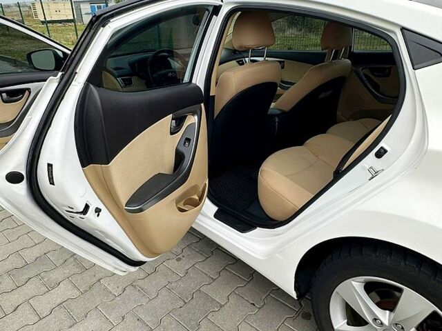 Хендай Элантра, объемом двигателя 1.8 л и пробегом 199 тыс. км за 7900 $, фото 12 на Automoto.ua