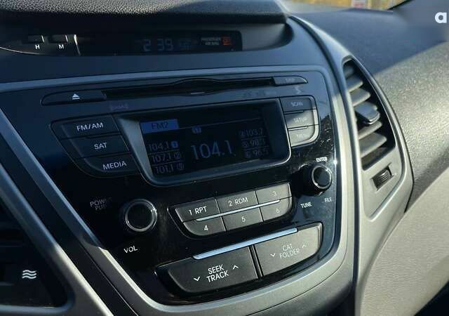 Хендай Элантра, объемом двигателя 1.8 л и пробегом 321 тыс. км за 10499 $, фото 20 на Automoto.ua