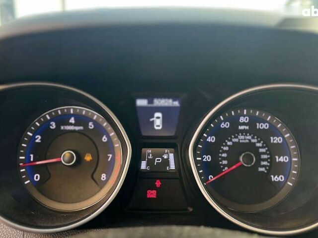 Хендай Елантра, об'ємом двигуна 2 л та пробігом 81 тис. км за 10500 $, фото 16 на Automoto.ua