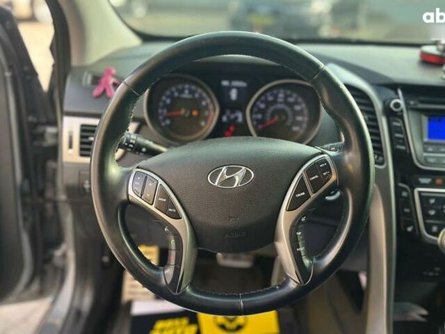 Хендай Елантра, об'ємом двигуна 2 л та пробігом 81 тис. км за 10500 $, фото 11 на Automoto.ua