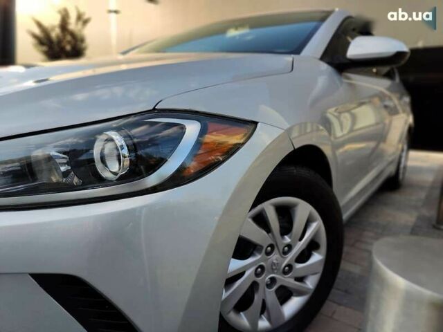 Хендай Элантра, объемом двигателя 0 л и пробегом 235 тыс. км за 8990 $, фото 1 на Automoto.ua