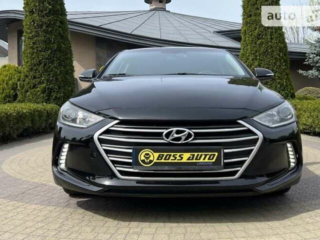 Хендай Елантра, об'ємом двигуна 2 л та пробігом 125 тис. км за 13400 $, фото 1 на Automoto.ua