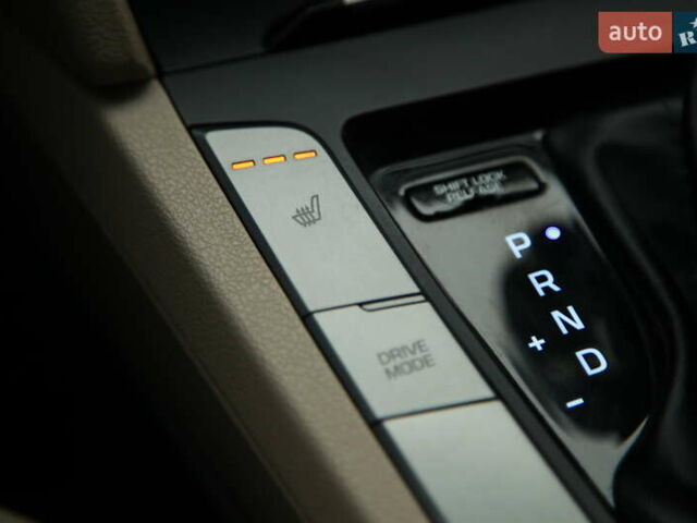 Хендай Элантра, объемом двигателя 2 л и пробегом 87 тыс. км за 11500 $, фото 18 на Automoto.ua