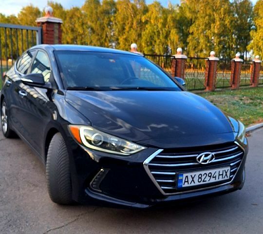 Хендай Элантра, объемом двигателя 2 л и пробегом 165 тыс. км за 12300 $, фото 1 на Automoto.ua