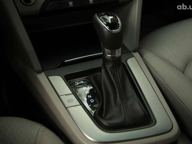 Хендай Элантра, объемом двигателя 2 л и пробегом 66 тыс. км за 11000 $, фото 17 на Automoto.ua