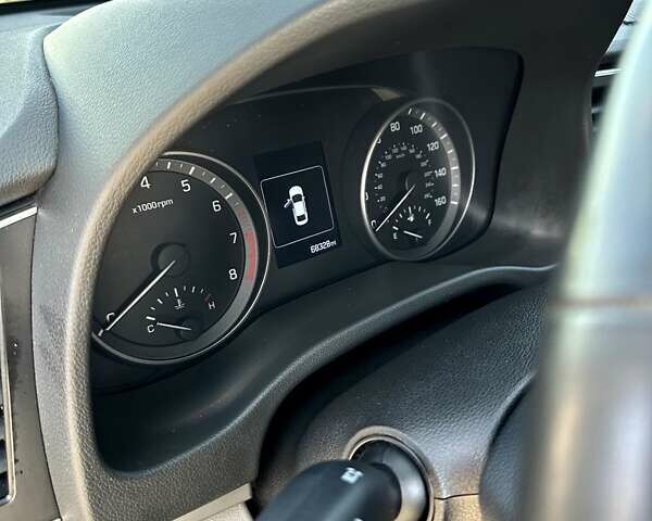 Хендай Элантра, объемом двигателя 2 л и пробегом 109 тыс. км за 11000 $, фото 11 на Automoto.ua