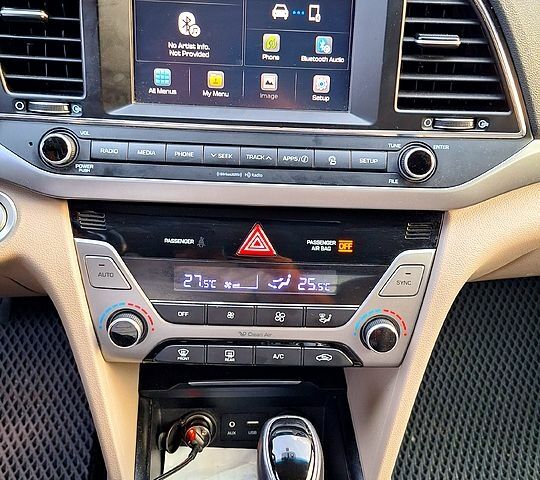 Хендай Элантра, объемом двигателя 2 л и пробегом 165 тыс. км за 12300 $, фото 8 на Automoto.ua