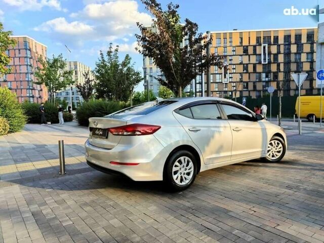 Хендай Элантра, объемом двигателя 0 л и пробегом 235 тыс. км за 8990 $, фото 23 на Automoto.ua