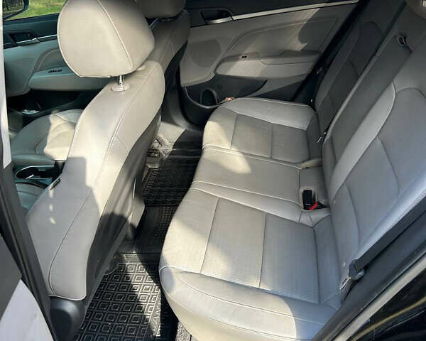 Хендай Элантра, объемом двигателя 2 л и пробегом 145 тыс. км за 13000 $, фото 22 на Automoto.ua