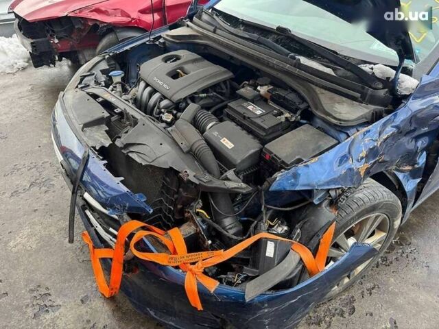 Хендай Элантра, объемом двигателя 2 л и пробегом 113 тыс. км за 8900 $, фото 12 на Automoto.ua
