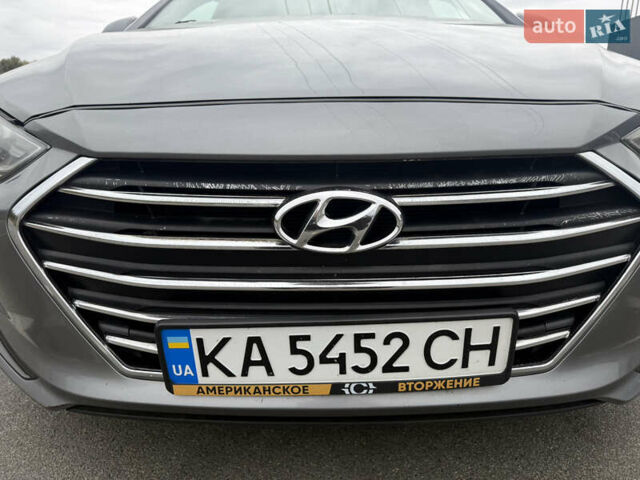 Хендай Элантра, объемом двигателя 2 л и пробегом 128 тыс. км за 12900 $, фото 6 на Automoto.ua