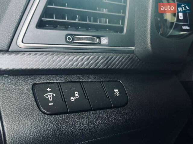 Хендай Елантра, об'ємом двигуна 1.59 л та пробігом 71 тис. км за 13999 $, фото 7 на Automoto.ua