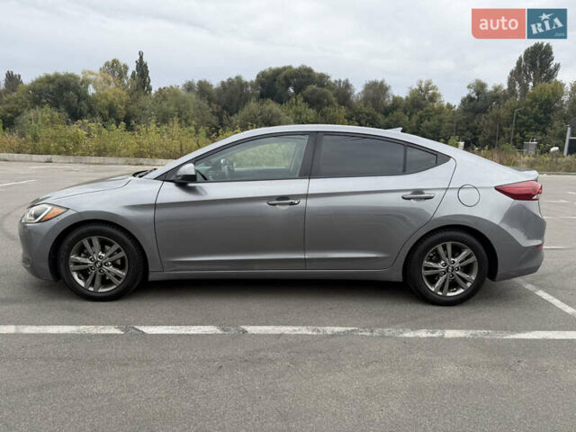 Хендай Элантра, объемом двигателя 2 л и пробегом 128 тыс. км за 12900 $, фото 9 на Automoto.ua
