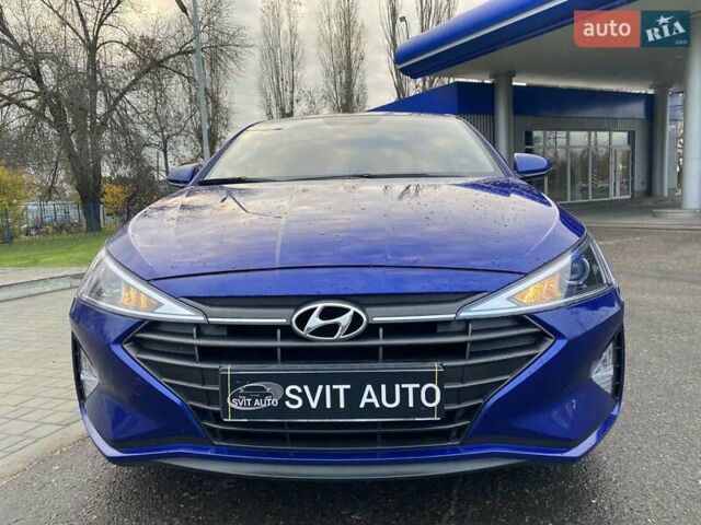 Хендай Элантра, объемом двигателя 1.6 л и пробегом 69 тыс. км за 15500 $, фото 5 на Automoto.ua