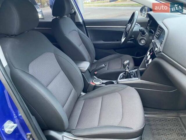 Хендай Элантра, объемом двигателя 1.6 л и пробегом 69 тыс. км за 15500 $, фото 35 на Automoto.ua