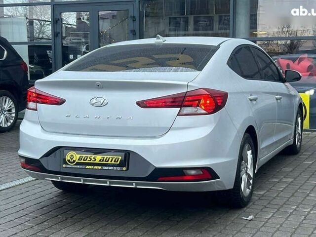 Хендай Элантра, объемом двигателя 2 л и пробегом 62 тыс. км за 14800 $, фото 6 на Automoto.ua