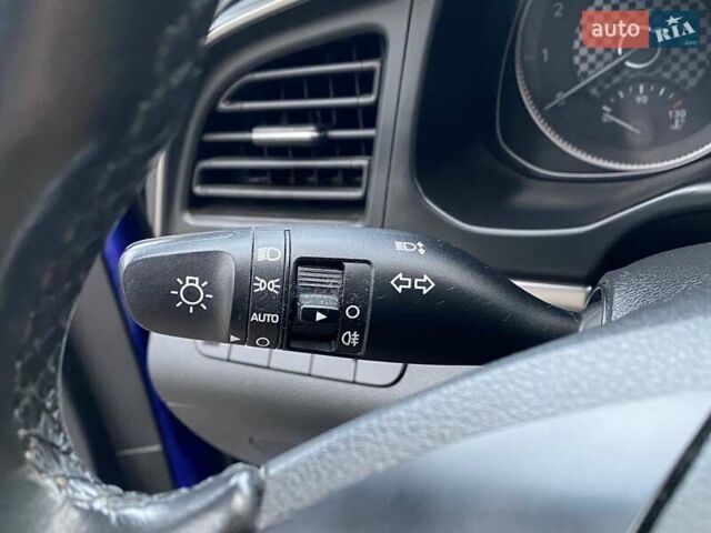 Хендай Элантра, объемом двигателя 1.6 л и пробегом 69 тыс. км за 15500 $, фото 43 на Automoto.ua