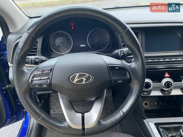 Хендай Элантра, объемом двигателя 1.6 л и пробегом 69 тыс. км за 15500 $, фото 40 на Automoto.ua
