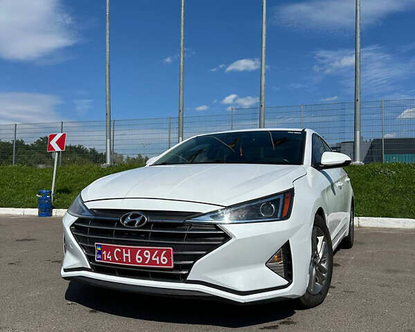 Хендай Элантра, объемом двигателя 1.98 л и пробегом 196 тыс. км за 12900 $, фото 2 на Automoto.ua