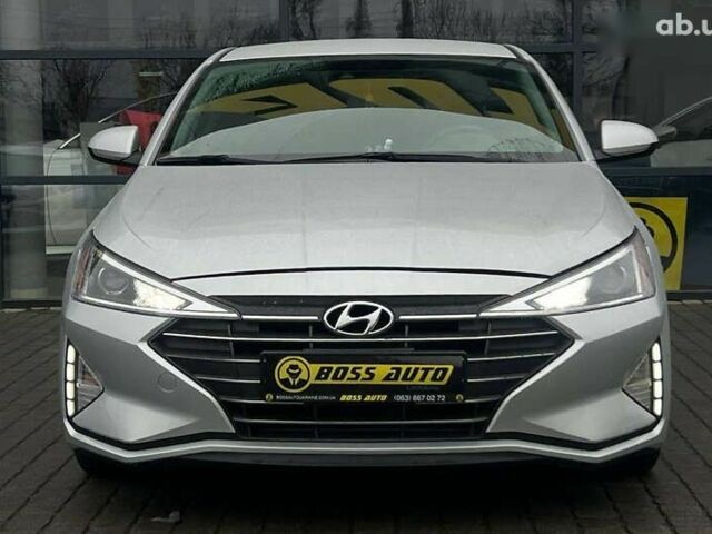 Хендай Элантра, объемом двигателя 2 л и пробегом 62 тыс. км за 14800 $, фото 1 на Automoto.ua