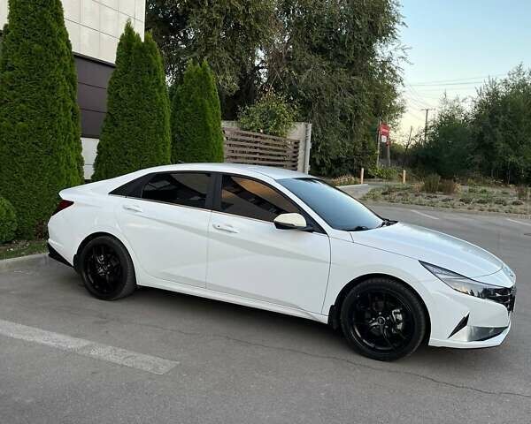 Хендай Элантра, объемом двигателя 1.59 л и пробегом 58 тыс. км за 18800 $, фото 2 на Automoto.ua