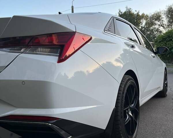 Хендай Элантра, объемом двигателя 1.59 л и пробегом 58 тыс. км за 18800 $, фото 3 на Automoto.ua