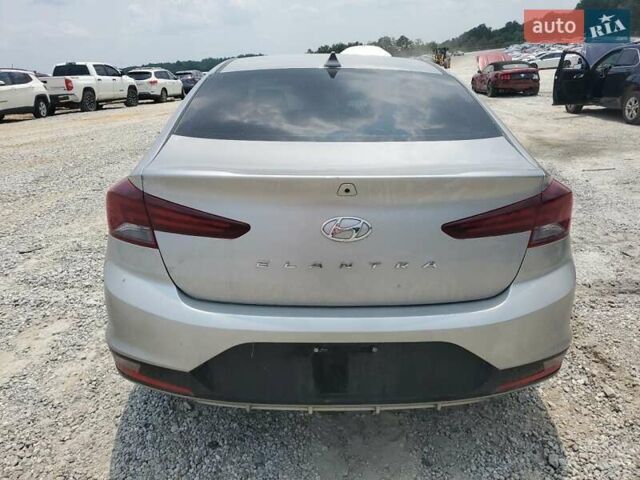 Хендай Елантра, об'ємом двигуна 2 л та пробігом 105 тис. км за 2800 $, фото 5 на Automoto.ua