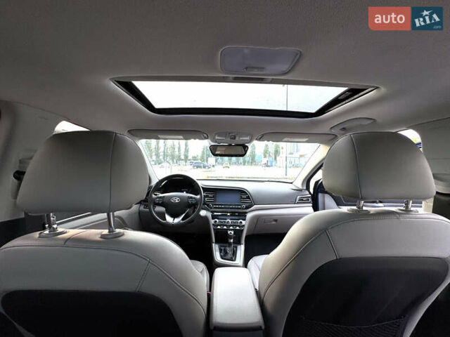 Хендай Элантра, объемом двигателя 2 л и пробегом 48 тыс. км за 13400 $, фото 13 на Automoto.ua