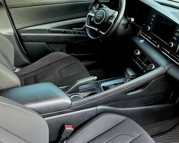 Хендай Элантра, объемом двигателя 1.59 л и пробегом 58 тыс. км за 18800 $, фото 7 на Automoto.ua