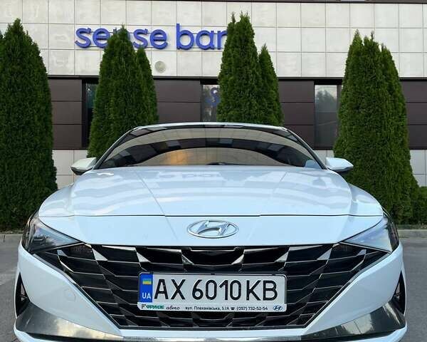 Хендай Элантра, объемом двигателя 1.59 л и пробегом 58 тыс. км за 18800 $, фото 4 на Automoto.ua