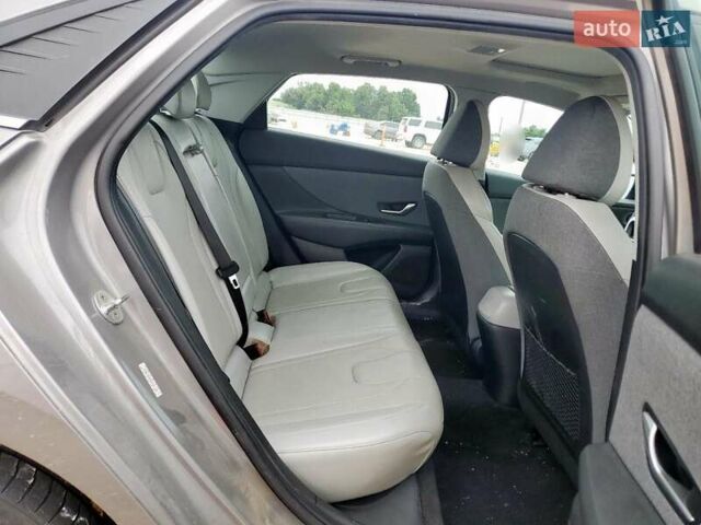 Хендай Елантра, об'ємом двигуна 2 л та пробігом 130 тис. км за 3700 $, фото 9 на Automoto.ua