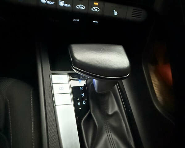 Хендай Элантра, объемом двигателя 2 л и пробегом 37 тыс. км за 19000 $, фото 8 на Automoto.ua