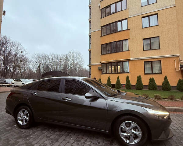 Хендай Элантра, объемом двигателя 2 л и пробегом 37 тыс. км за 19000 $, фото 4 на Automoto.ua