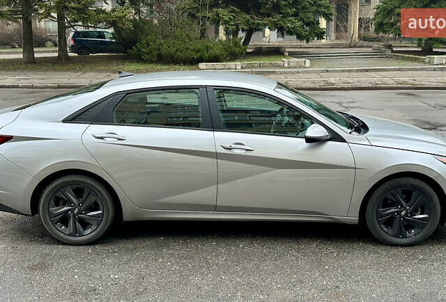 Хендай Елантра, об'ємом двигуна 0 л та пробігом 61 тис. км за 19500 $, фото 2 на Automoto.ua