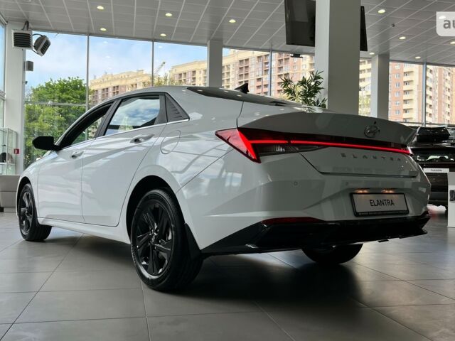 купити нове авто Хендай Елантра 2023 року від офіційного дилера БАЗІС АВТО Hyundai Хендай фото