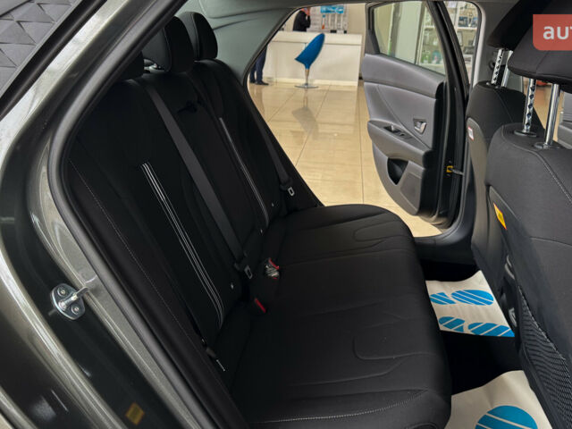 купить новое авто Хендай Элантра 2024 года от официального дилера Автоцентр AUTO.RIA Хендай фото