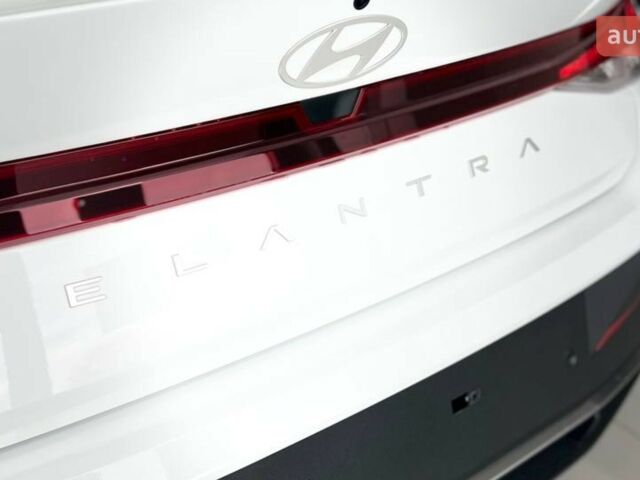 купить новое авто Хендай Элантра 2024 года от официального дилера ДАР-АВТО Хендай фото