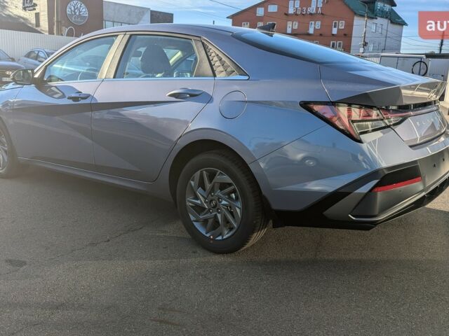 купить новое авто Хендай Элантра 2024 года от официального дилера Автоберег HYUNDAI на Бальзака Хендай фото