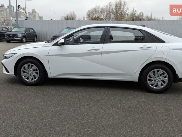 Хендай Елантра, об'ємом двигуна 1.59 л та пробігом 0 тис. км за 20828 $, фото 2 на Automoto.ua