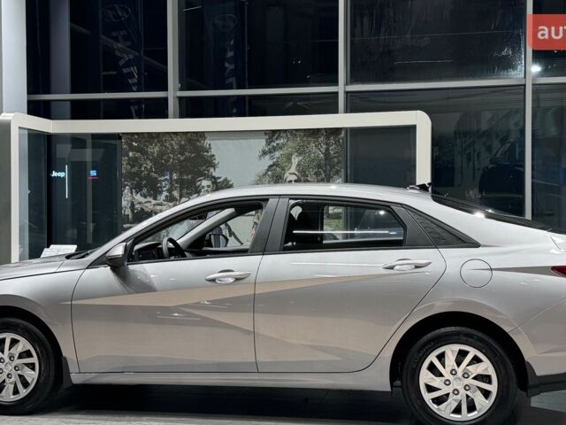 Хендай Елантра, об'ємом двигуна 1.59 л та пробігом 0 тис. км за 21761 $, фото 6 на Automoto.ua