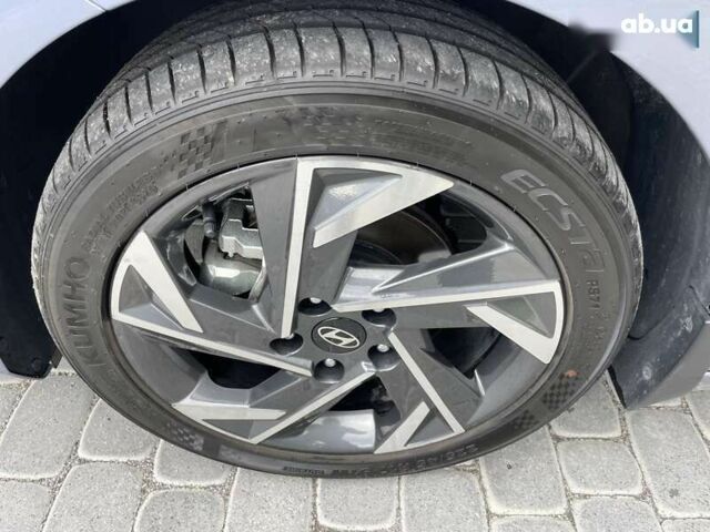 Хендай Елантра, об'ємом двигуна 1.6 л та пробігом 6 тис. км за 26500 $, фото 4 на Automoto.ua