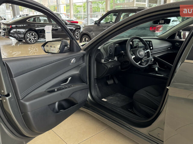 купить новое авто Хендай Элантра 2024 года от официального дилера Автоцентр AUTO.RIA Хендай фото