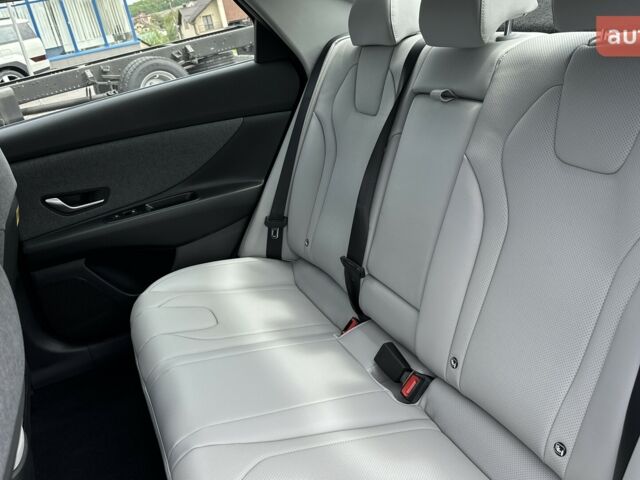 купить новое авто Хендай Элантра 2025 года от официального дилера ХЮНДАЙ МОТОР ПОДІЛЛЯ Хендай фото