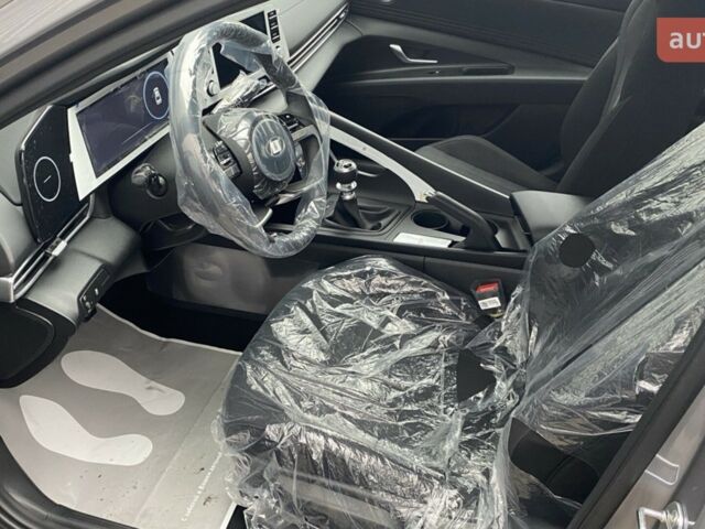 Хендай Елантра, об'ємом двигуна 1.59 л та пробігом 0 тис. км за 21762 $, фото 11 на Automoto.ua