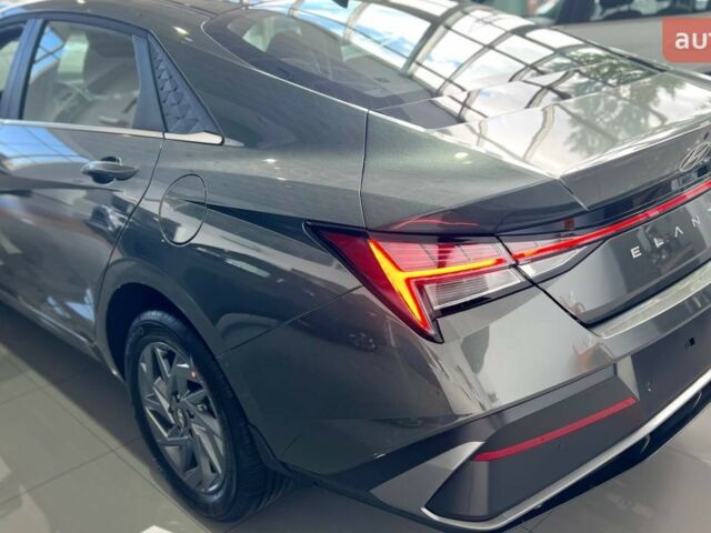 Хендай Елантра, об'ємом двигуна 1.59 л та пробігом 0 тис. км за 26171 $, фото 13 на Automoto.ua