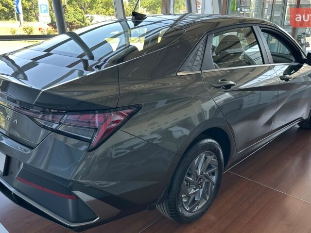 купить новое авто Хендай Элантра 2025 года от официального дилера Автотрейдінг-Одеса Hyundai Хендай фото