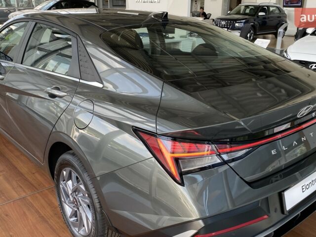 купить новое авто Хендай Элантра 2025 года от официального дилера Автоцентр AUTO.RIA Хендай фото
